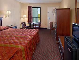 Super 8 By Wyndham Hattiesburg North Ngoại thất bức ảnh
